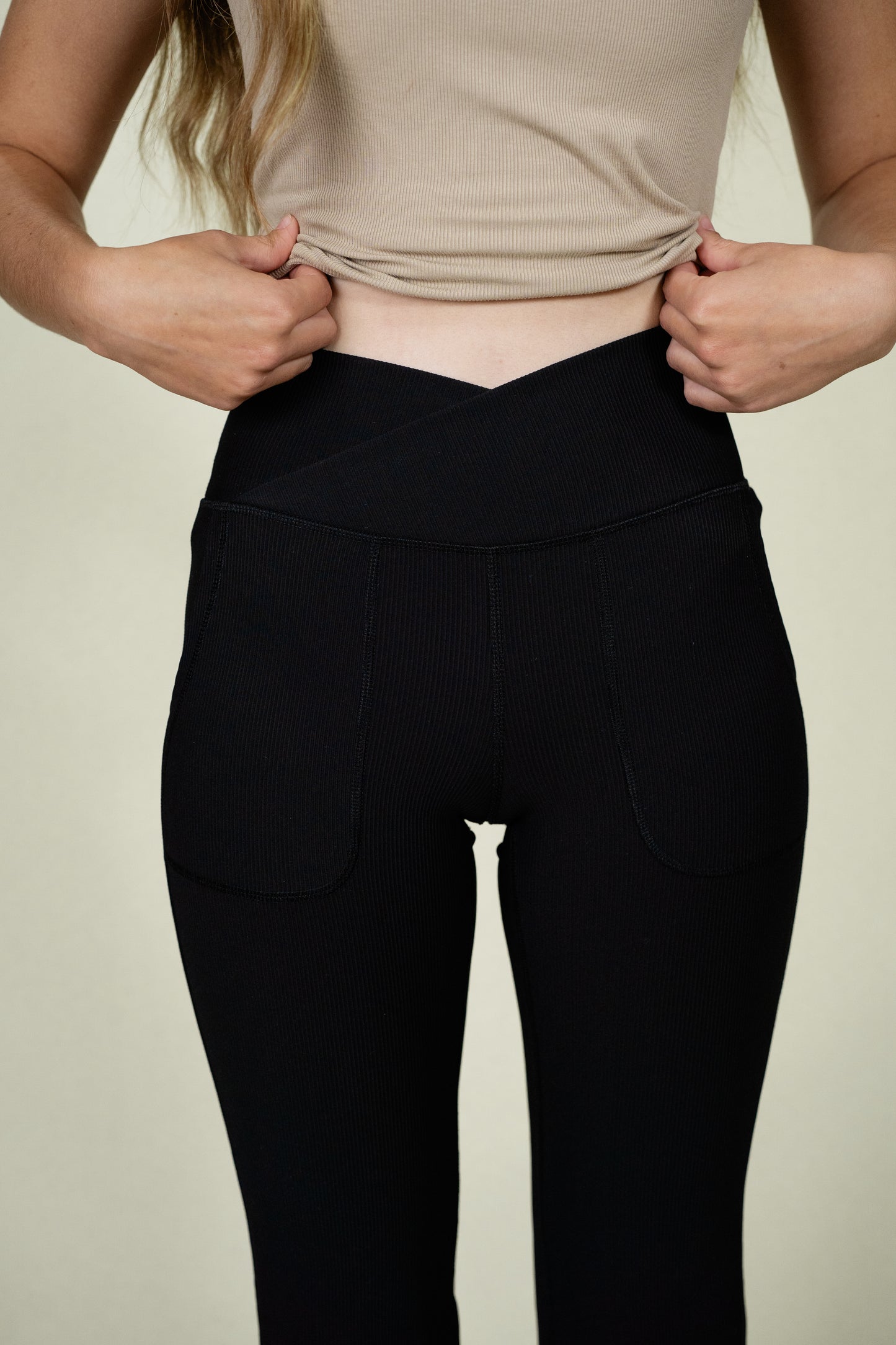 Wren Flare Legging